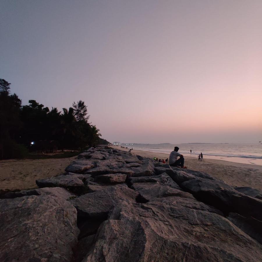 His Grace Sea View Cottages - Private Beach At Malpe Udupi Buitenkant foto