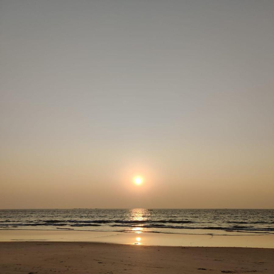 His Grace Sea View Cottages - Private Beach At Malpe Udupi Buitenkant foto