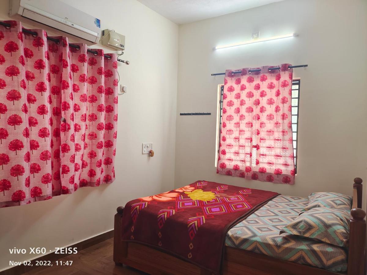 His Grace Sea View Cottages - Private Beach At Malpe Udupi Buitenkant foto
