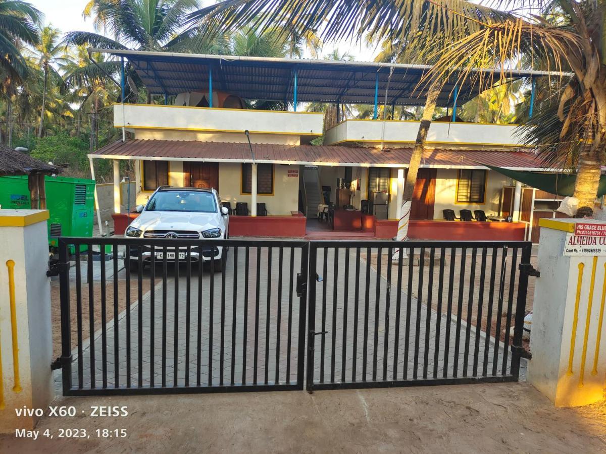 His Grace Sea View Cottages - Private Beach At Malpe Udupi Buitenkant foto